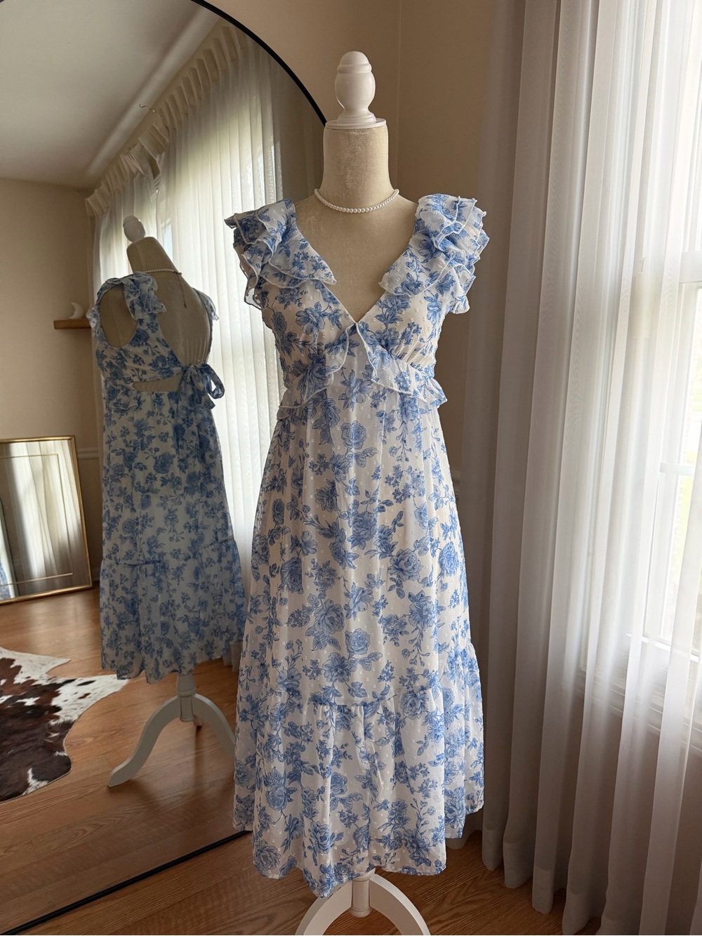Trixxi Blue Floral Ruffle Open Back Midi Dress Size XS